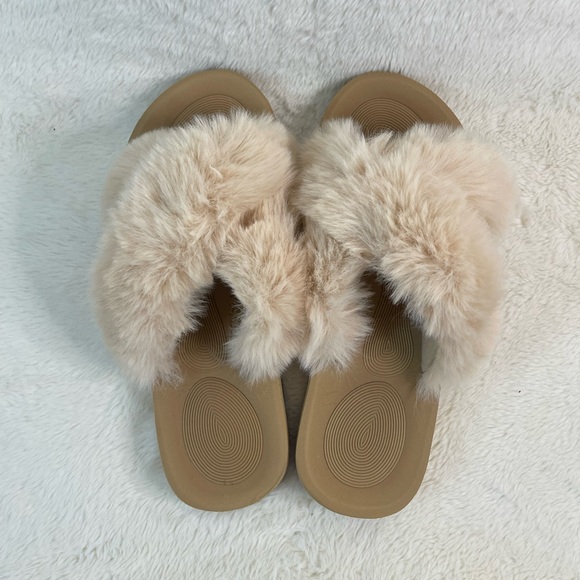 Womens Fuzzy Slides - Size 8 - Picture 2 of 7